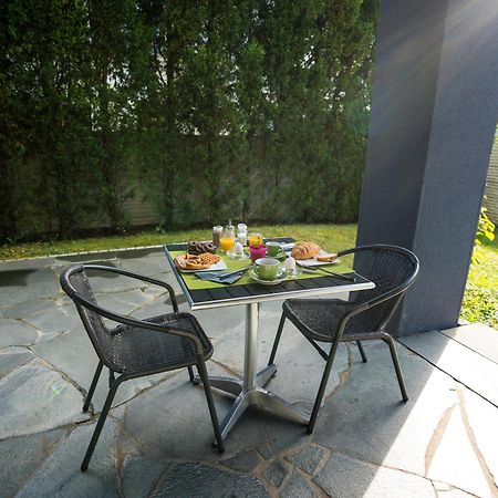 Bed & Breakfast Outlet Hotel Dettingen an der Erms Ngoại thất bức ảnh