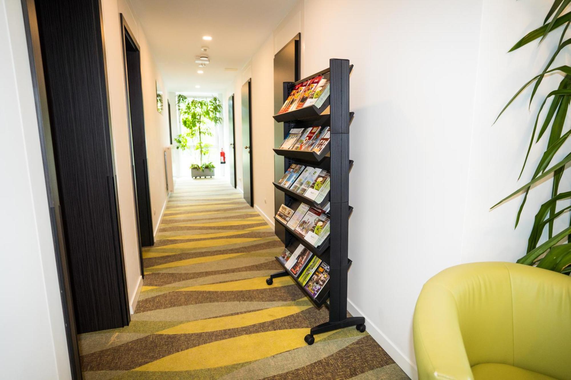 Bed & Breakfast Outlet Hotel Dettingen an der Erms Ngoại thất bức ảnh